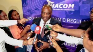 quarta operadora de telecomunicações em angola