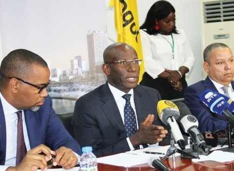 Fabricas avaliadas em 80 milhões de usd