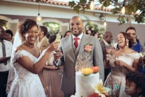 casamentos agendados Angola suspende casamentos agendados