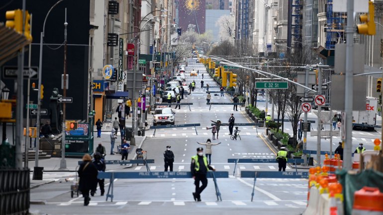 dez milhões de pessoas perderam o emprego