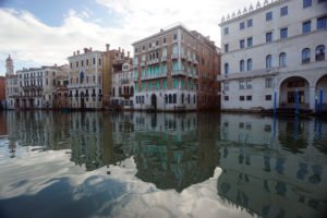 Itália volta a registar