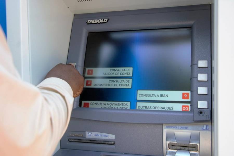 Operações no multicaixa