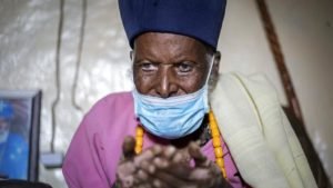 Monge etíope de 114 anos sobrevive
