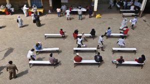 Quênia regista perto de 4 mil adolescente grávidas