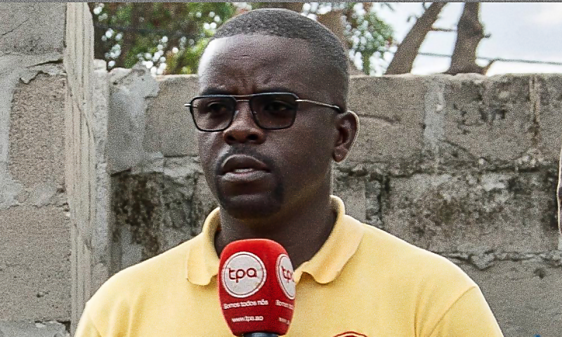 Cabingano Manuel é o novo Director