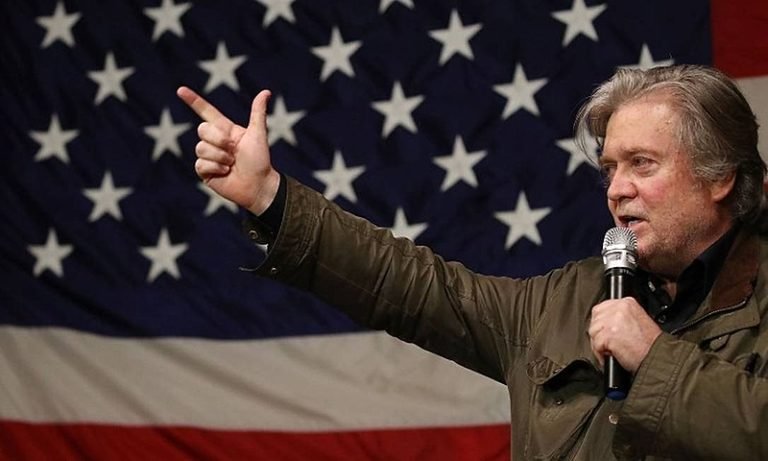 ex-assessor de Trump Steven Bannon