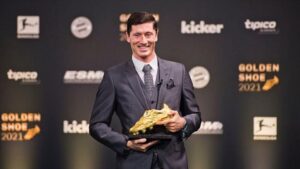 Lewandowski RONALDO E MESSI