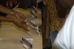 UNITEL MOVICEL AFRICELL