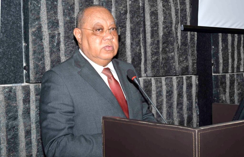 erário angolano