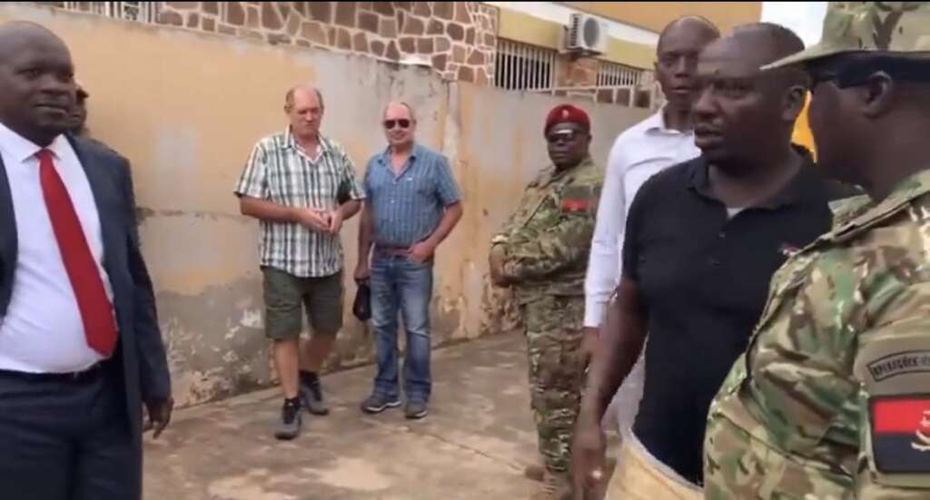 Estudantes angolanos